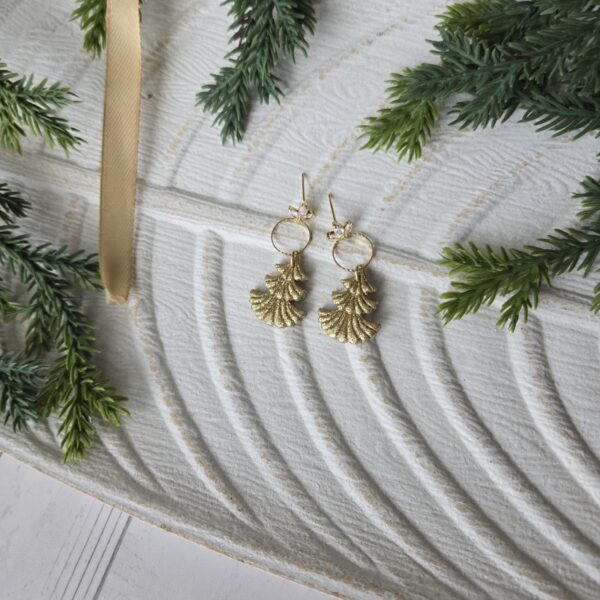 20251123_113426 Gold Glitter Tree with Hoop