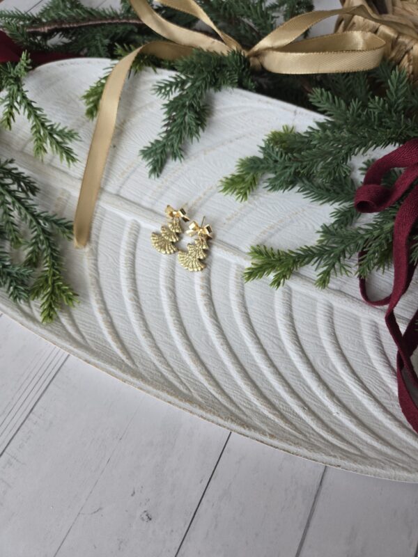 20251123_113503 Gold Glitter Trees with Bow