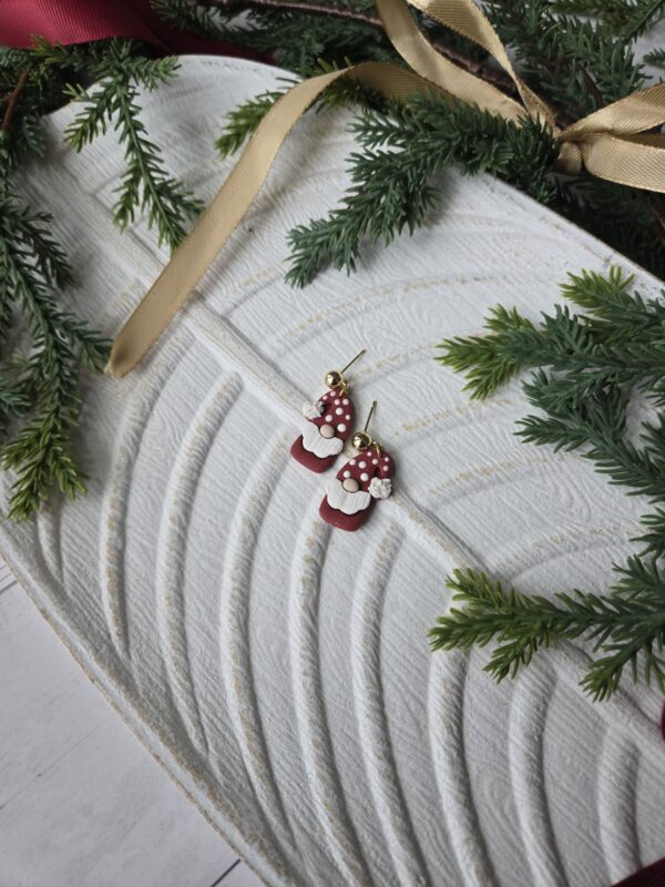 20251123_144254 Big Red Gnome