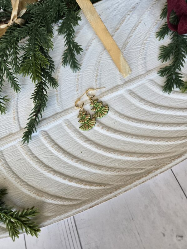 20251127_114716 Iridescent Scent