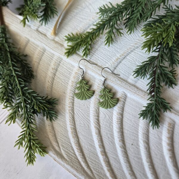 Green Tree on Fishhook