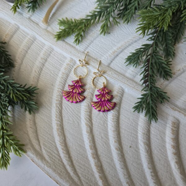 20251127_122413 Iridescent Pink/Gold Trees