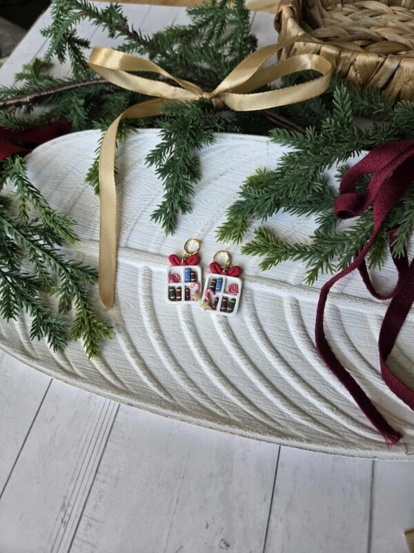 book Present Bookshelf #3